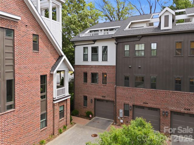 3060 Selwyn Avenue, Charlotte, NC 28209