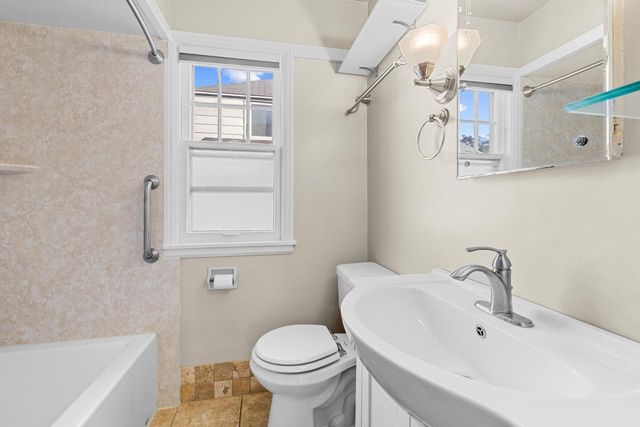 2815 S 46th STREET, Milwaukee, WI 53219