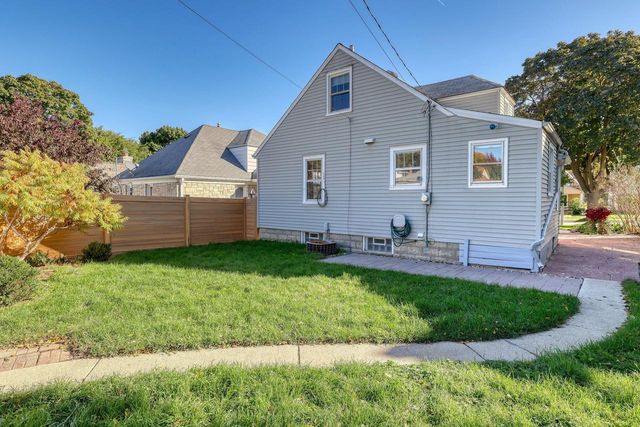 2815 S 46th STREET, Milwaukee, WI 53219