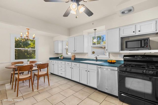 2815 S 46th STREET, Milwaukee, WI 53219