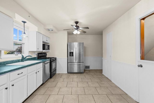 2815 S 46th STREET, Milwaukee, WI 53219