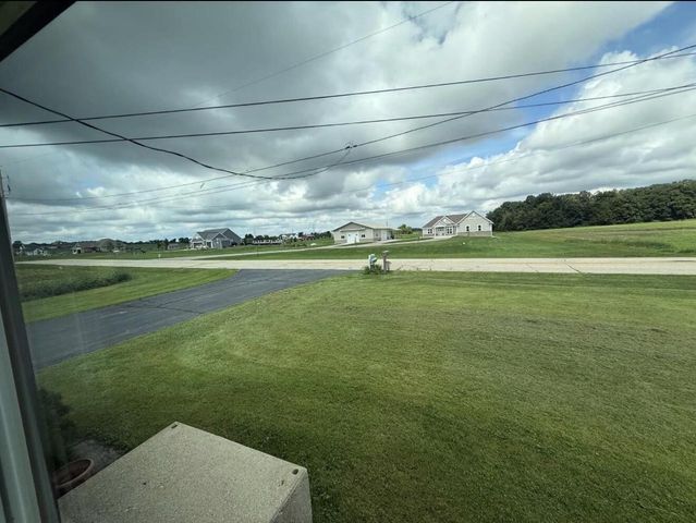 S99W20405 Parker DRIVE, Muskego, WI 53150