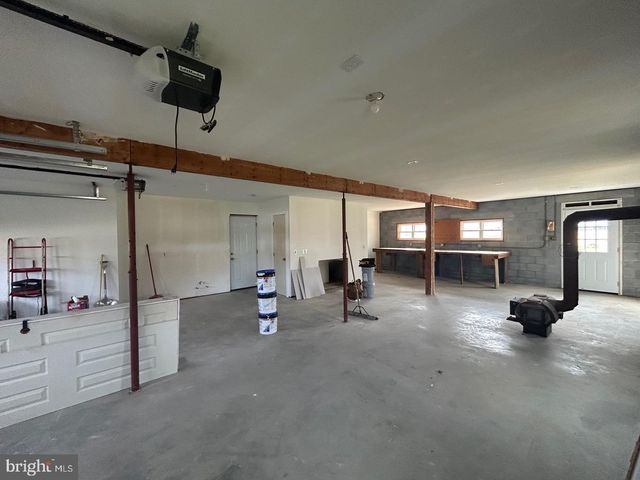 1133 GAYMAN ROAD, Chambersburg, PA 17202