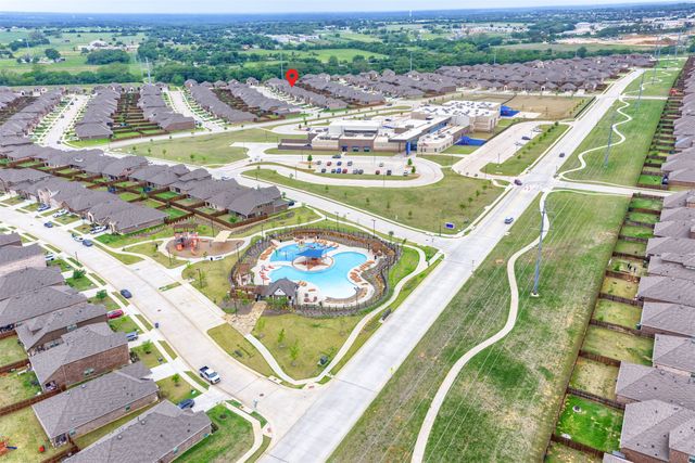 9801 Elk Falls Lane, Aubrey, TX 76227