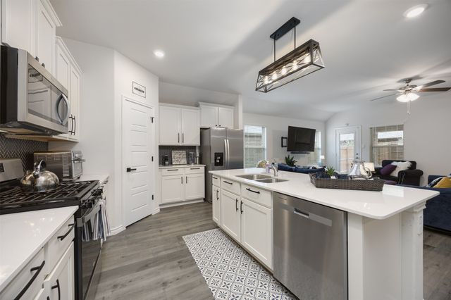 9801 Elk Falls Lane, Aubrey, TX 76227