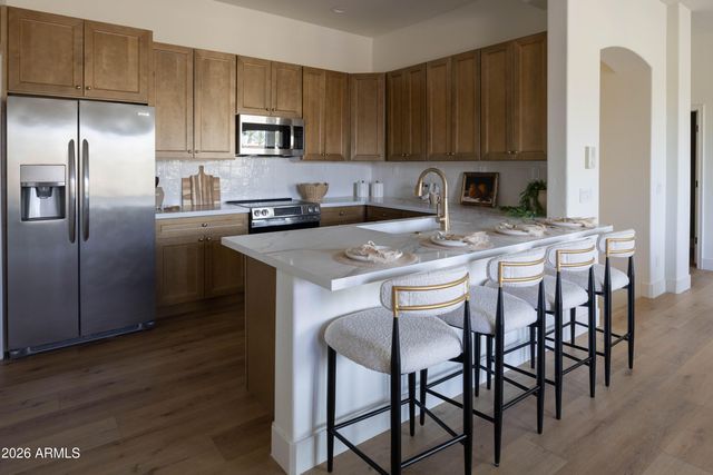 3131 E LEGACY Drive 2076, Phoenix, AZ 85042