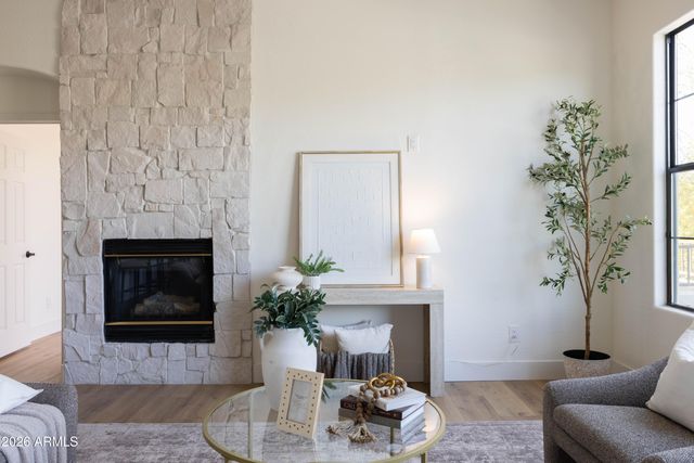 3131 E LEGACY Drive 2076, Phoenix, AZ 85042