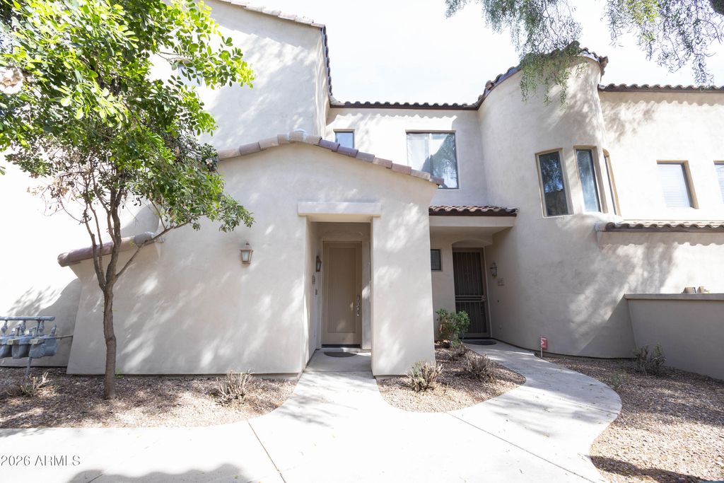 3131 E LEGACY Drive 2076, Phoenix, AZ 85042