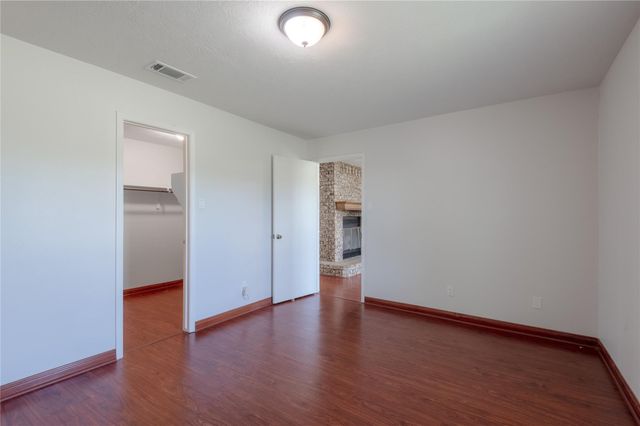 65 Paisano Lane, Huntsville, TX 77340