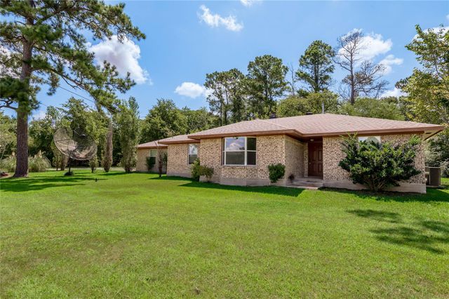 65 Paisano Lane, Huntsville, TX 77340