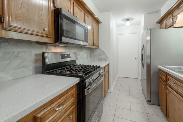 65 Paisano Lane, Huntsville, TX 77340