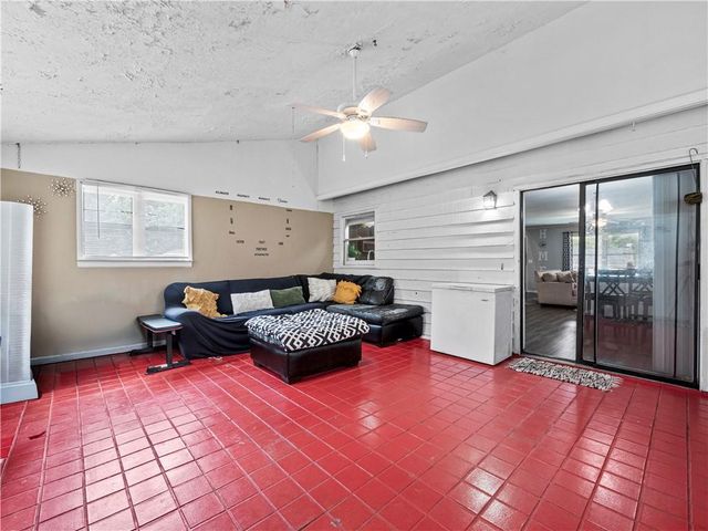5017 Valley Street, Oakwood, GA 30566