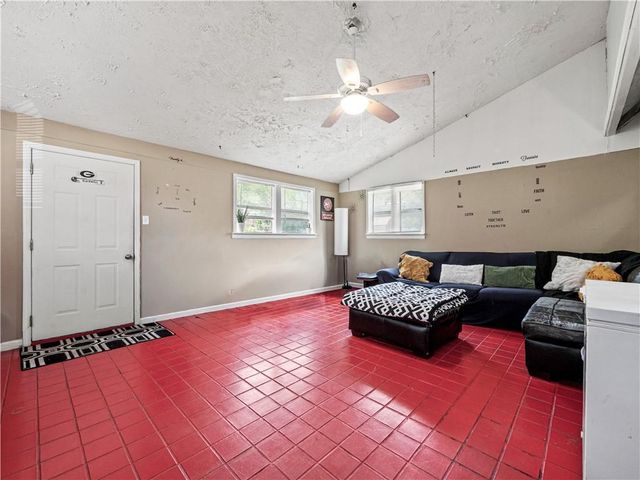5017 Valley Street, Oakwood, GA 30566