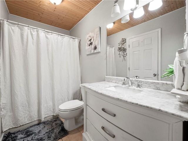 5017 Valley Street, Oakwood, GA 30566
