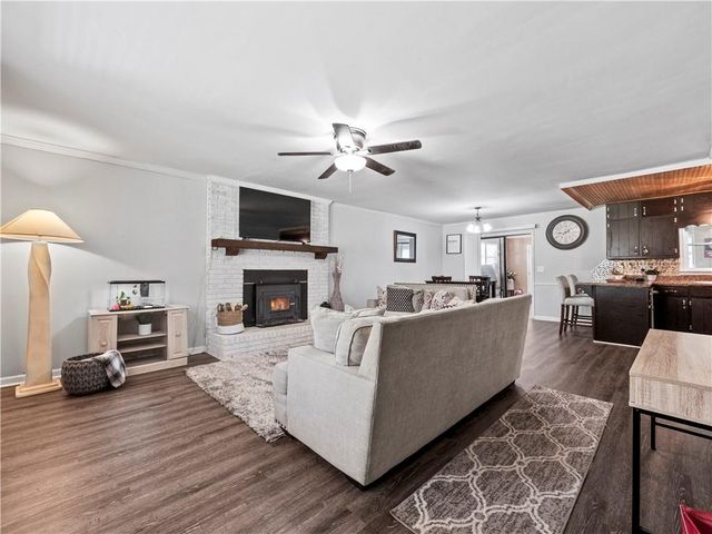 5017 Valley Street, Oakwood, GA 30566