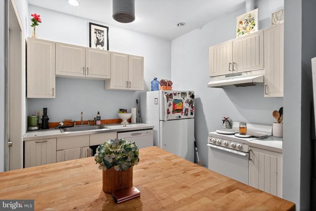 1212 N 7TH ST, Philadelphia, PA 19122