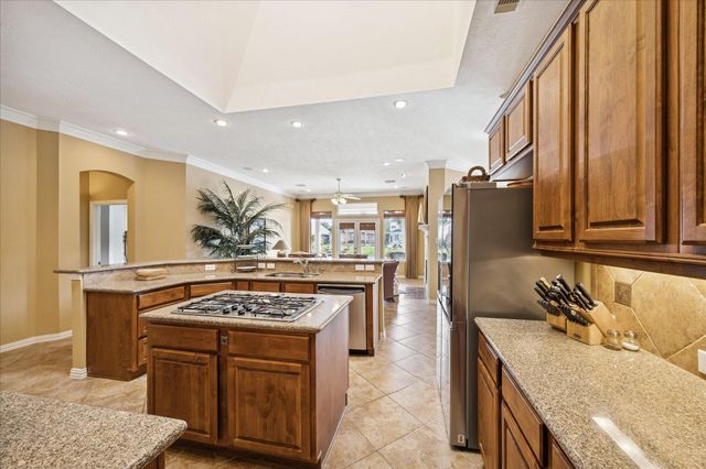 18123 Billabong Crescent Court, Cypress, TX 77429