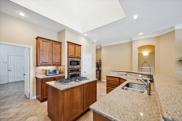 18123 Billabong Crescent Court, Cypress, TX 77429