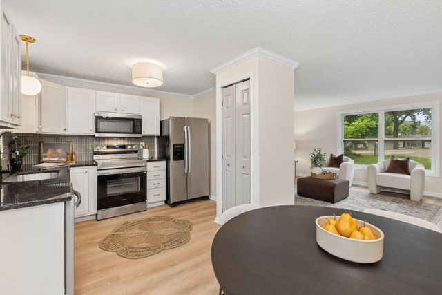 534 Brentwood Drive NE, Newark, OH 43055