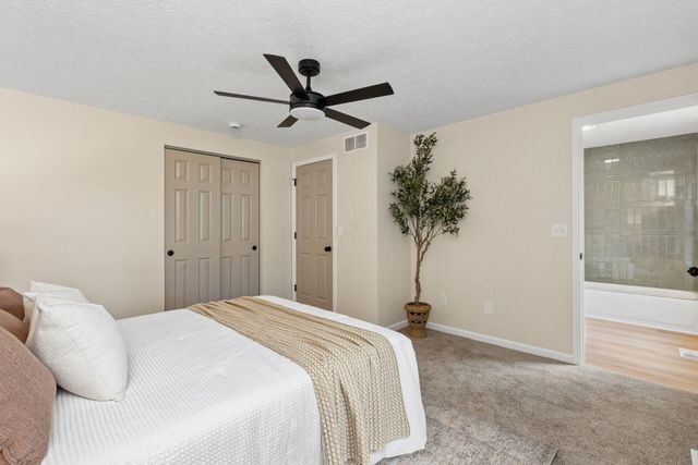 534 Brentwood Drive NE, Newark, OH 43055