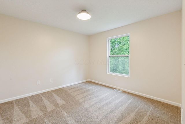 534 Brentwood Drive NE, Newark, OH 43055