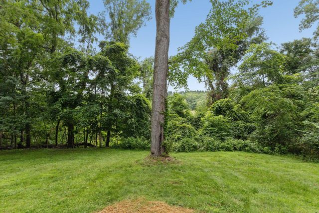 534 Brentwood Drive NE, Newark, OH 43055