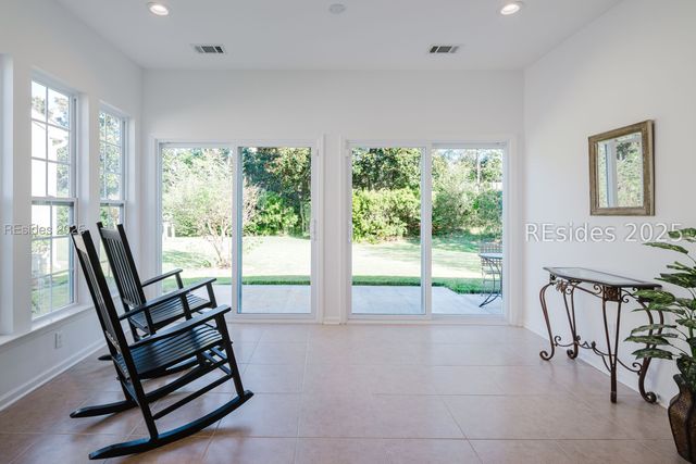 129 Honesty Ln, Bluffton, SC 29909