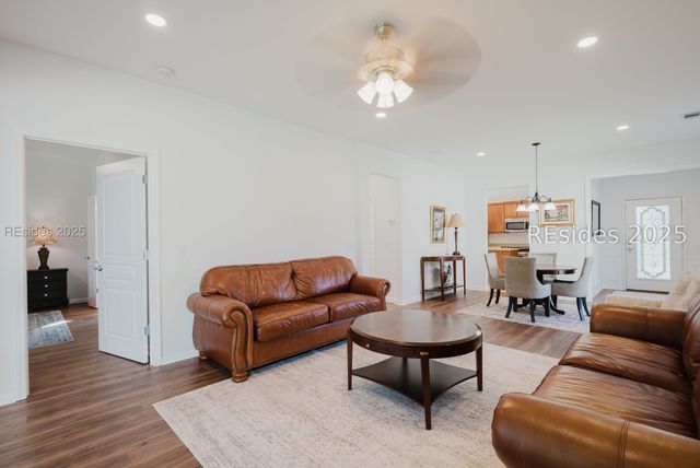 129 Honesty Ln, Bluffton, SC 29909