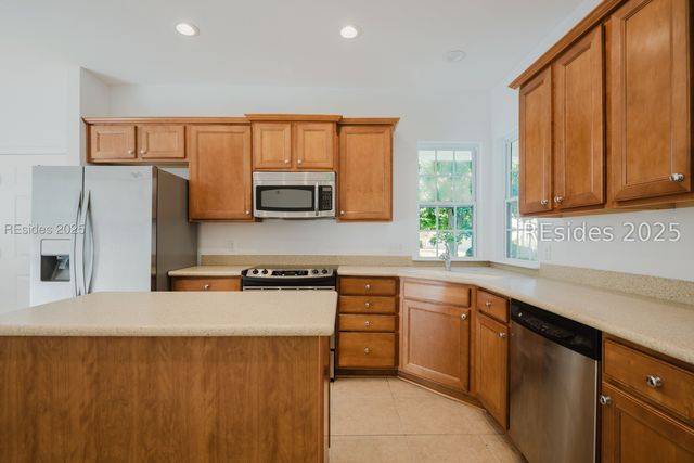 129 Honesty Ln, Bluffton, SC 29909