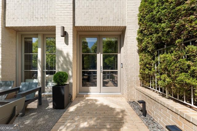 876 3rd Street, Alpharetta, GA 30009