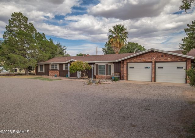 1509 San Andres Drive, Las Cruces, NM 88001