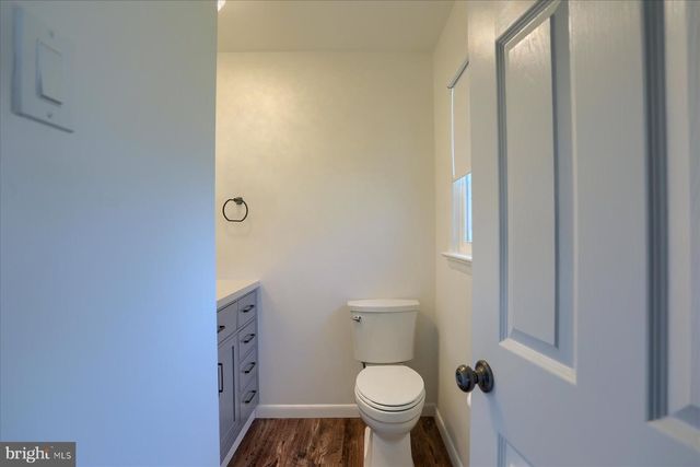 212 W COURTLAND AVENUE, Shiremanstown, PA 17011