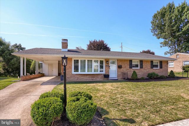 212 W COURTLAND AVENUE, Shiremanstown, PA 17011