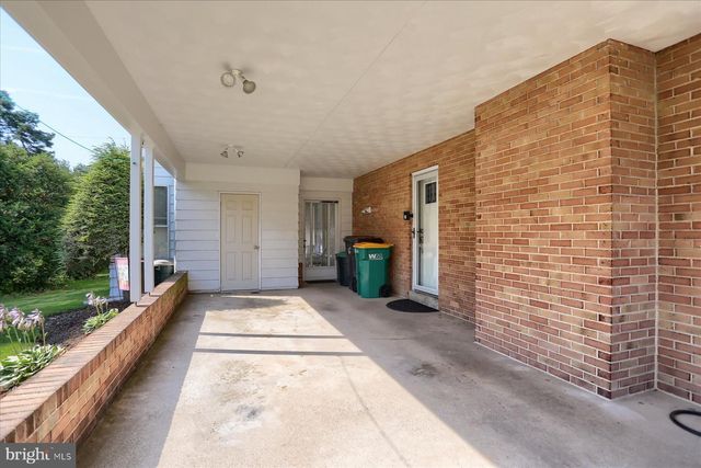 212 W COURTLAND AVENUE, Shiremanstown, PA 17011