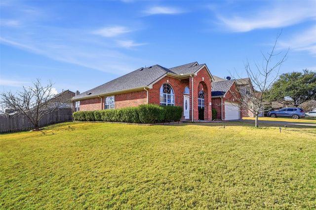 2116 Sandstone Court, Mansfield, TX 76063
