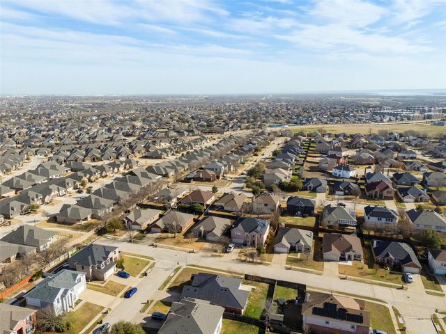 2116 Sandstone Court, Mansfield, TX 76063