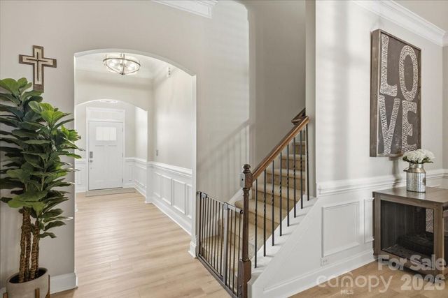 4406 Clos Du Val Road, Charlotte, NC 28214