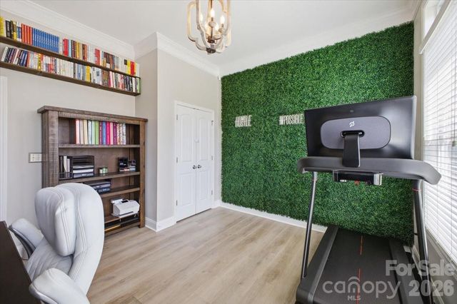 4406 Clos Du Val Road, Charlotte, NC 28214