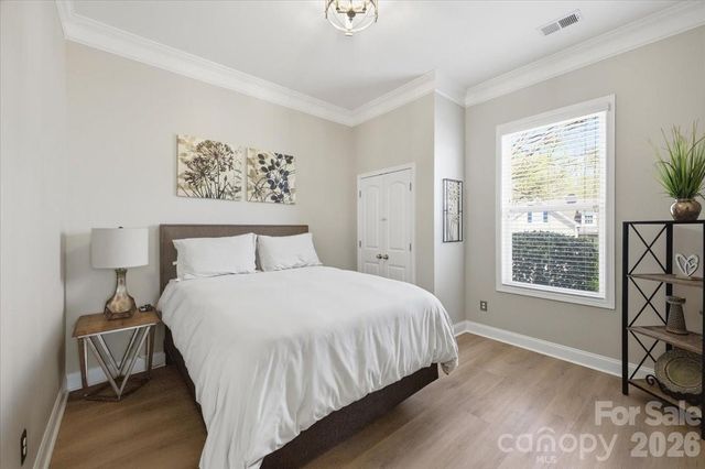 4406 Clos Du Val Road, Charlotte, NC 28214