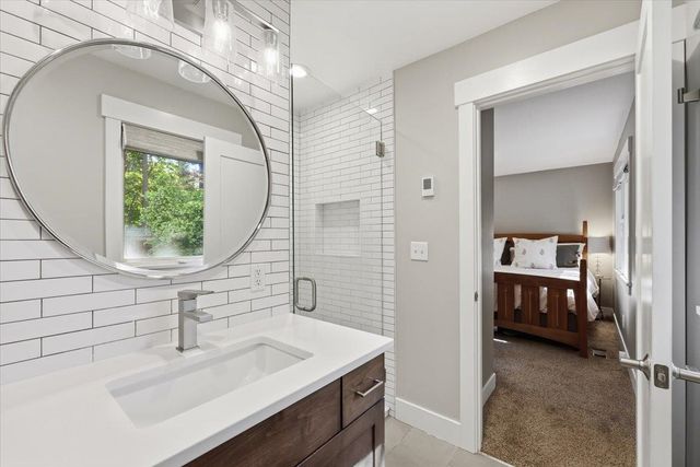 3115 S Howard St, Spokane, WA 99203