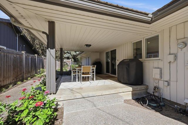 3115 S Howard St, Spokane, WA 99203