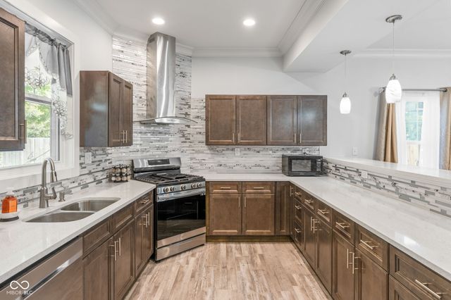 422 W 40th Street, Indianapolis, IN 46208