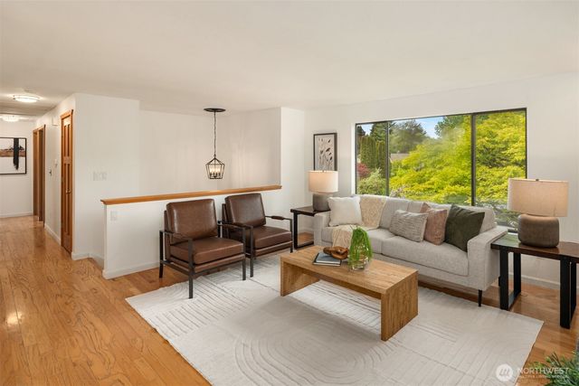 418 212th Street SW, Bothell, WA 98021