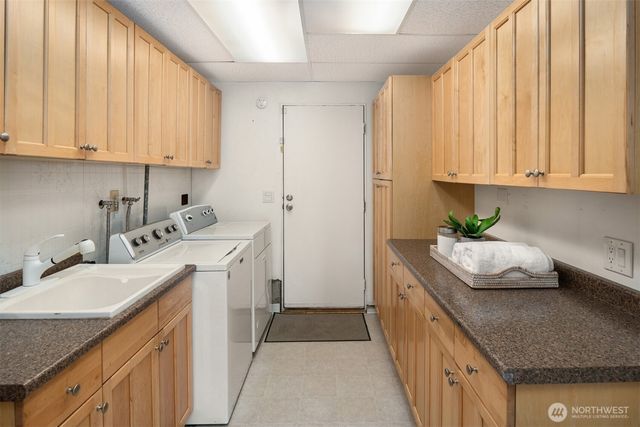 418 212th Street SW, Bothell, WA 98021