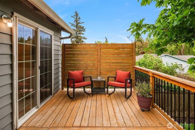 418 212th Street SW, Bothell, WA 98021