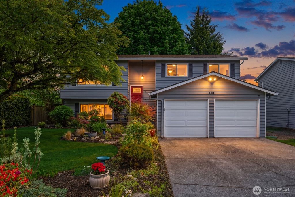 418 212th Street SW, Bothell, WA 98021