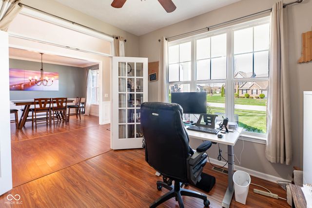 1325 Brentford Lane, Greenwood, IN 46143