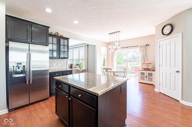 1325 Brentford Lane, Greenwood, IN 46143