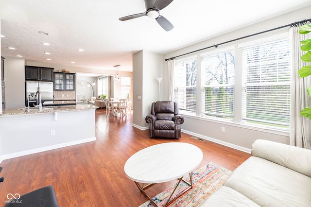 1325 Brentford Lane, Greenwood, IN 46143