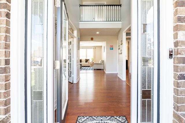 1325 Brentford Lane, Greenwood, IN 46143